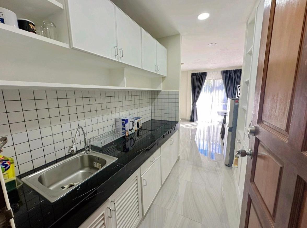 Studio Apartment Diana Estate Condominium Pattaya Eksteriør billede