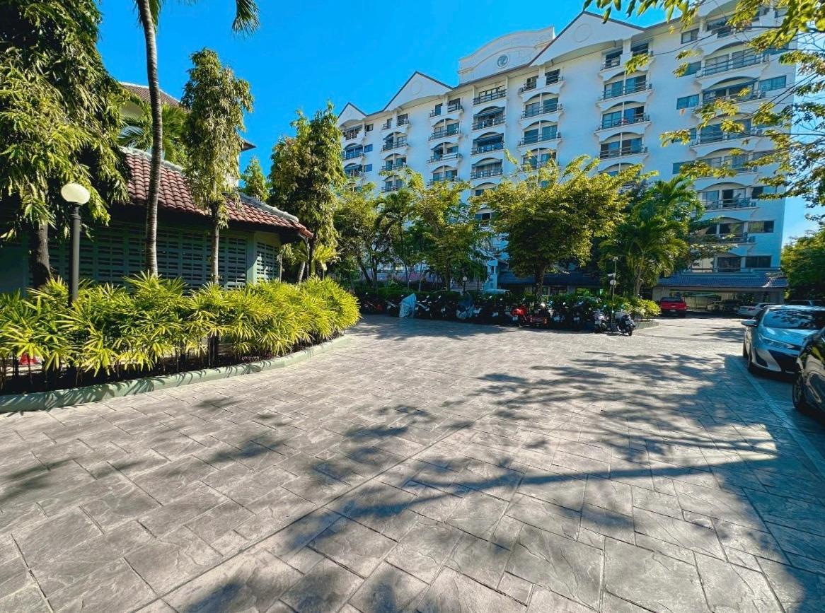 Studio Apartment Diana Estate Condominium Pattaya Eksteriør billede